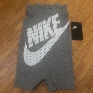 Nike Baby Short Sleeve Shorts Romper, 6 Months , Gray and white